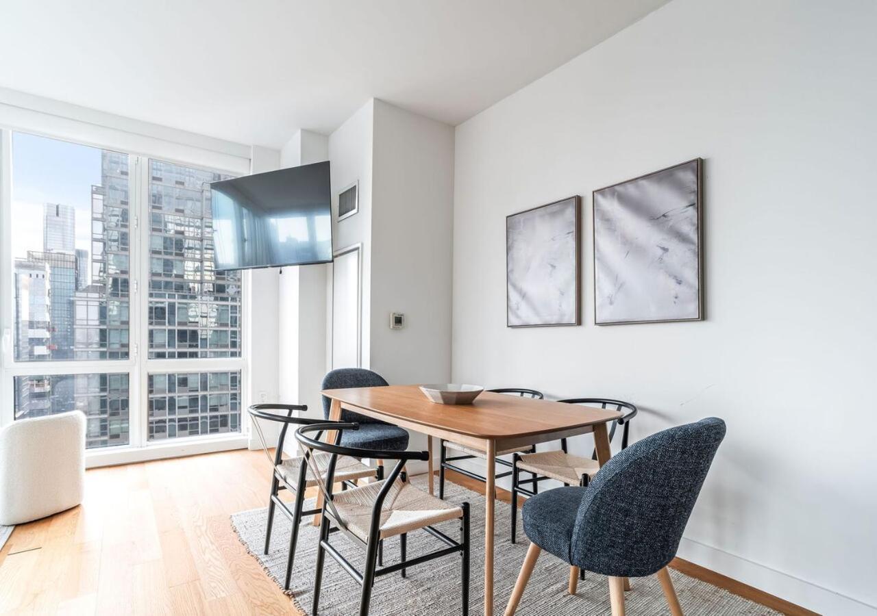 Modern 2bd 1ba At Mid West Apartment