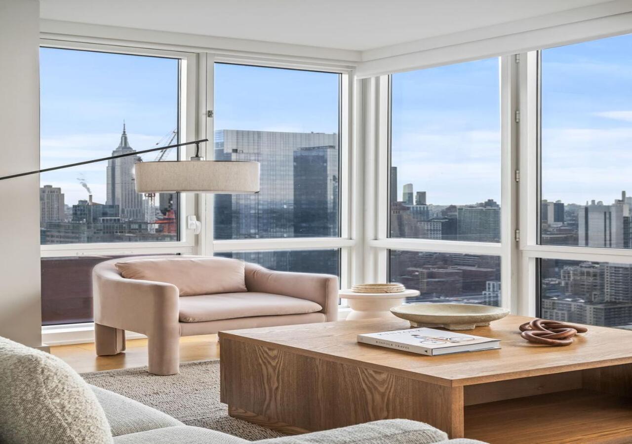 Apartment Modern 2bd 1ba At Mid West New York