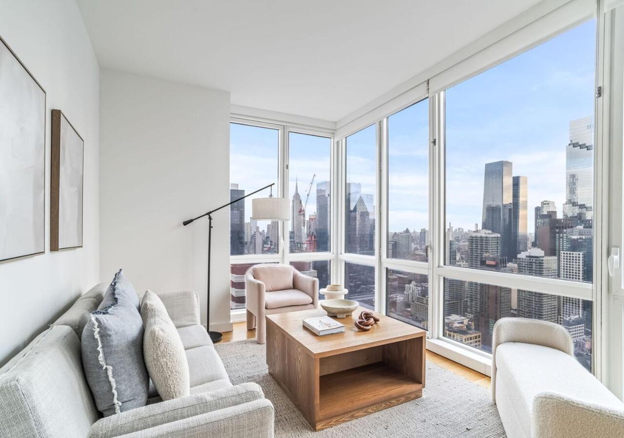 Modern 2bd 1ba At Mid West * New York